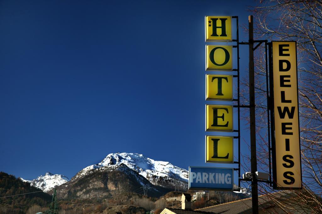 Hotel Edelweiss Villeneuve Exterior photo